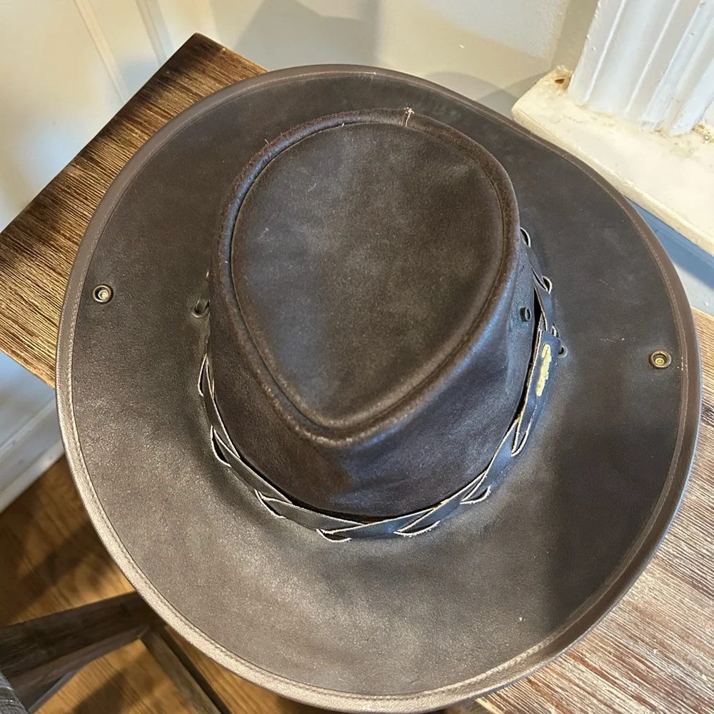 Australian Leather Bush hat bound by hand, silver crocodile croc 🐊